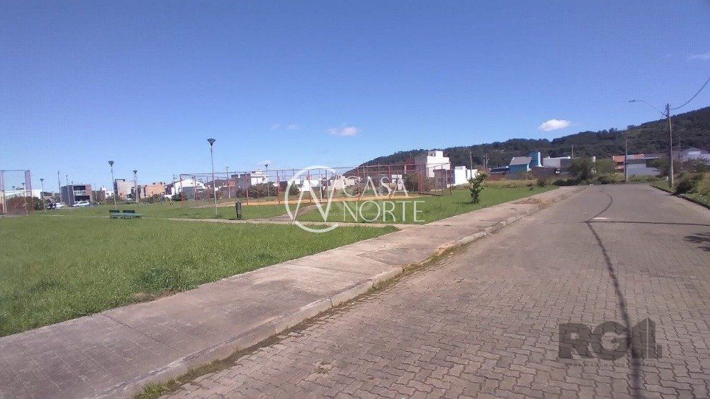 Terreno à venda  com 125m², Rua Marco Túlio Kalil Ferreyro no bairro Aberta dos Morros em Porto Alegre