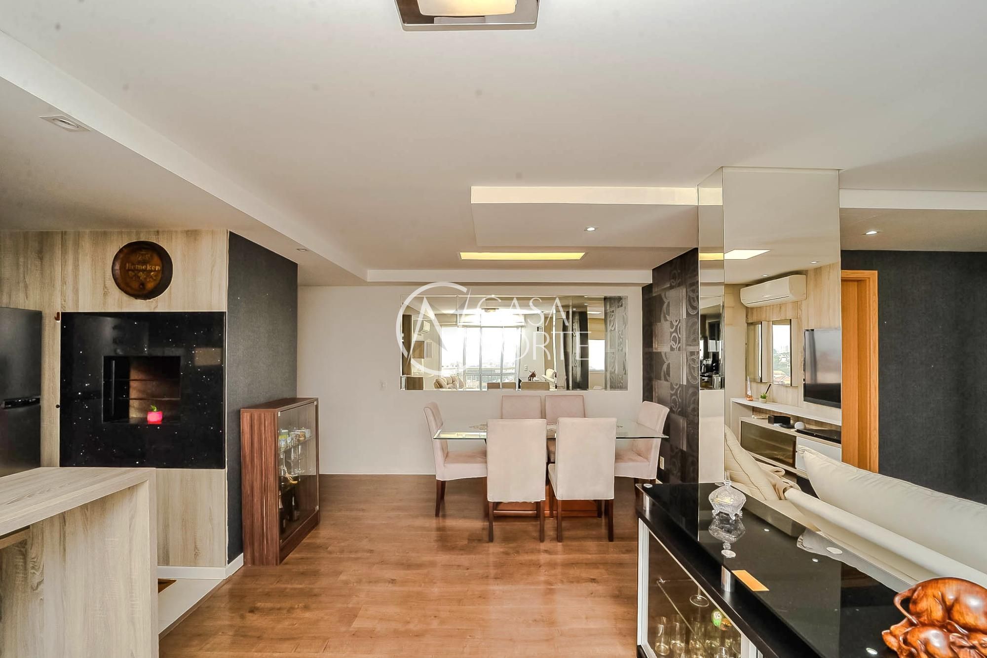 Apartamento à venda com 2 quartos, 82m², 1 suíte, 2 vagas, Rua Mauro Guedes de Oliveira no bairro Jardim Lindóia em Porto Alegre