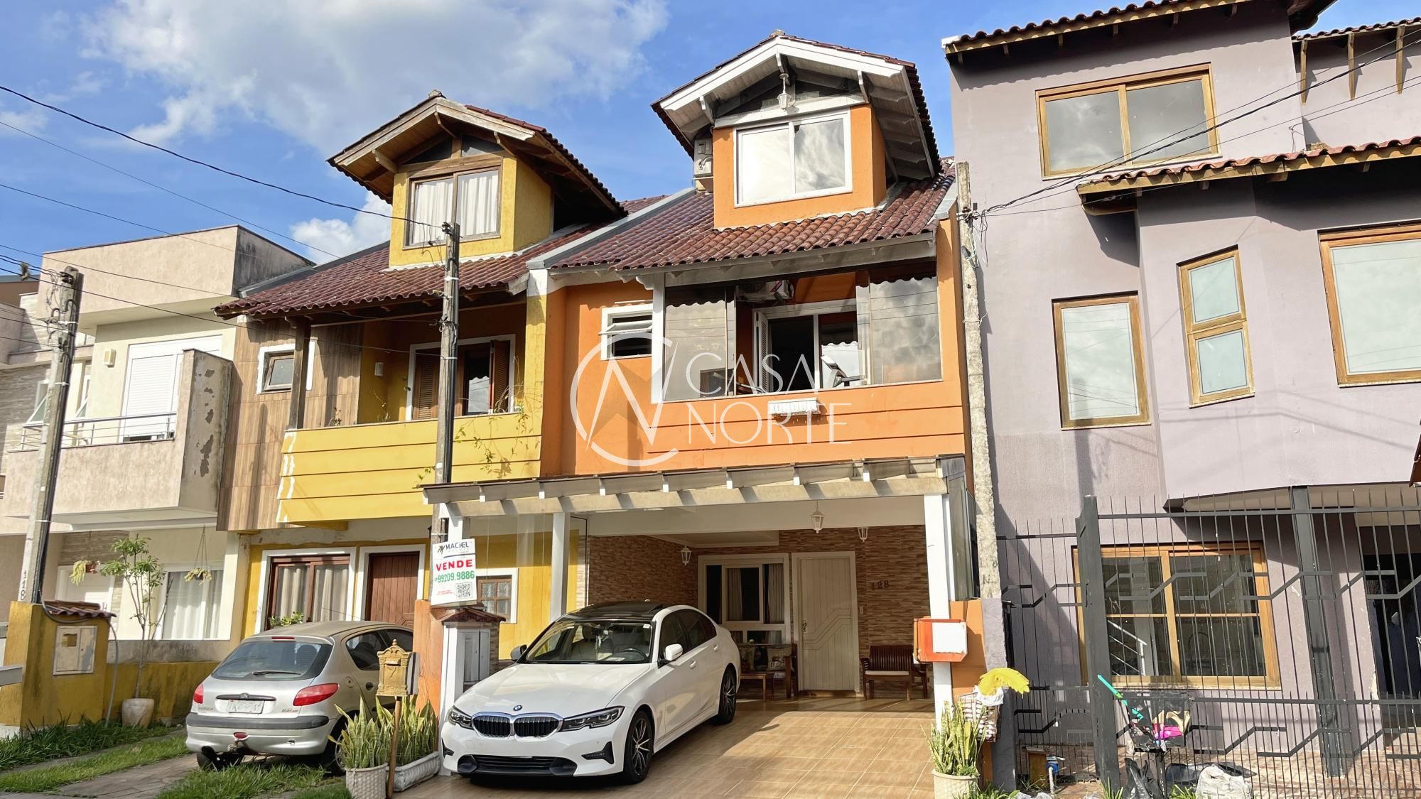 Casa à venda com 3 quartos, 177m², 1 suíte, 2 vagas, Rua Guatambu no bairro Hípica em Porto Alegre