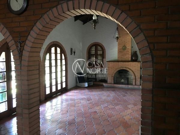 Sítio à venda com 3 quartos, 235m², 1 suíte, 2 vagas, Avenida Belem Velho no bairro Vila Nova em Porto Alegre