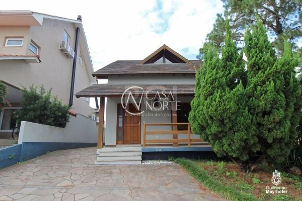 Casa de Condomínio à venda com 3 quartos, 178m², 3 suítes, 4 vagas, Avenida Edgar Pires de Castro no bairro Hípica em Porto Alegre