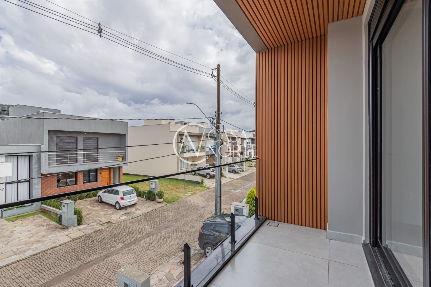 Casa de Condomínio à venda com 3 quartos, 180m², 3 suítes, 2 vagas, Rua Monsenhor Augusto Dalvit no bairro Aberta dos Morros em Porto Alegre