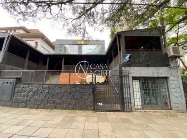 Casa Comercial à venda , 350m², Rua Padre Chagas no bairro Moinhos de Vento em Porto Alegre