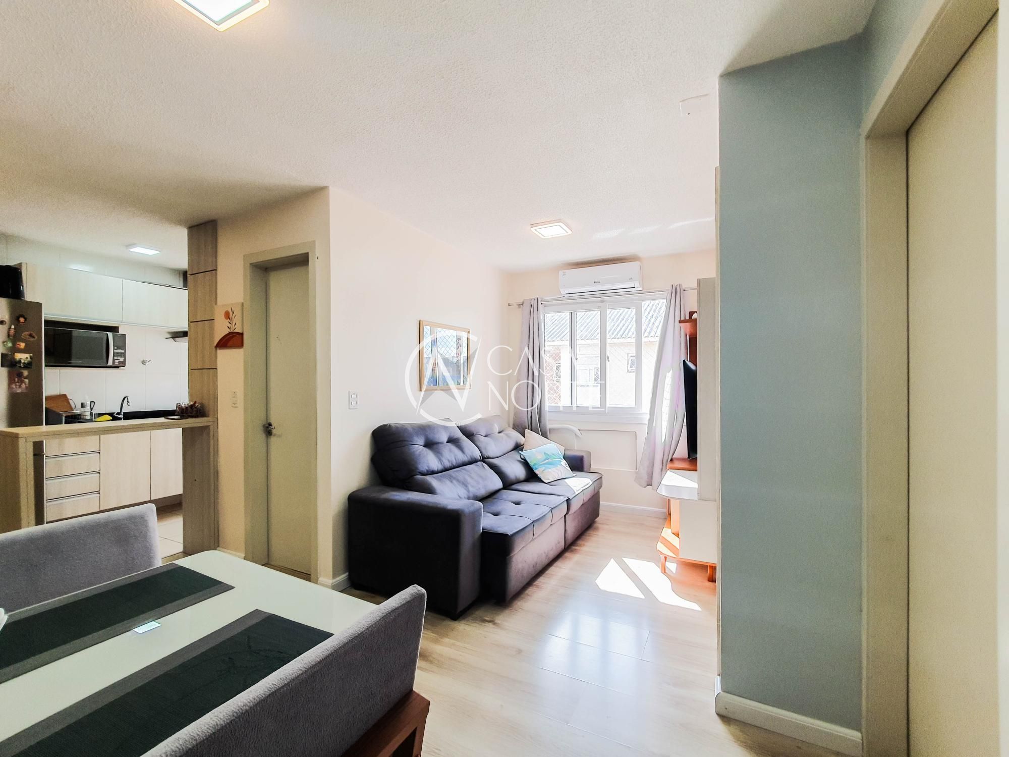Apartamento à venda com 2 quartos, 47m², 1 vaga, Rua Soely Nunes Rosa no bairro Restinga em Porto Alegre