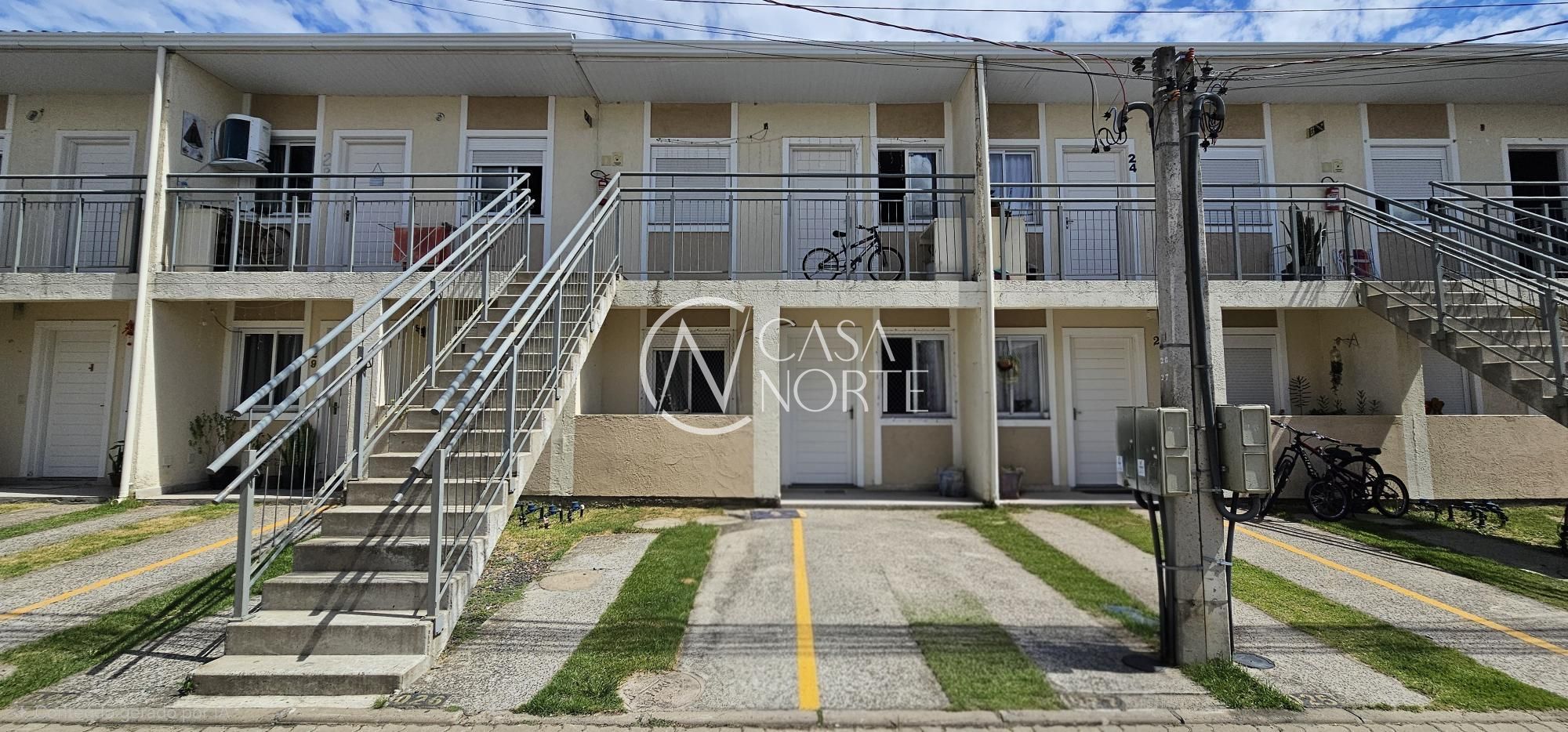 Casa de Condomínio à venda com 2 quartos, 49m², 1 vaga, Rua Nair Garcia Martins no bairro Restinga em Porto Alegre