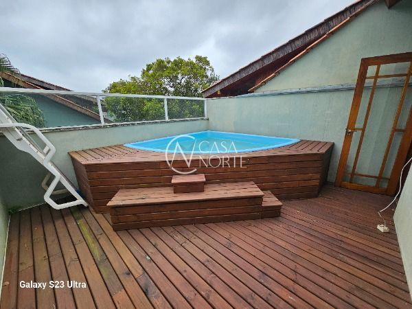 Casa de Condomínio à venda com 3 quartos, 218m², 1 suíte, 1 vaga, Rua Doutor Pio Ângelo no bairro Ipanema em Porto Alegre