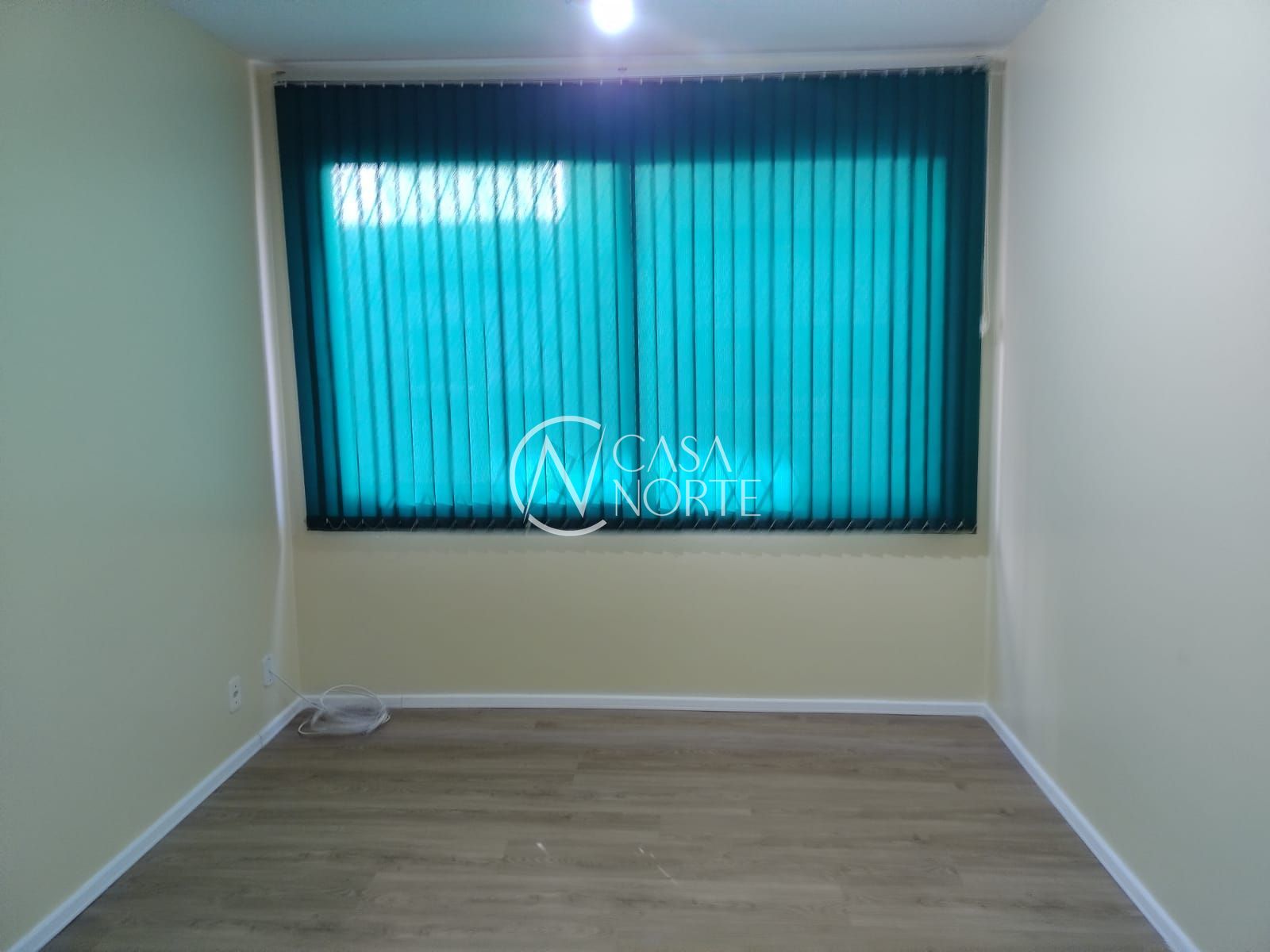 Apartamento à venda com 2 quartos, 67m², 1 vaga, Avenida Teresópolis no bairro Teresópolis em Porto Alegre