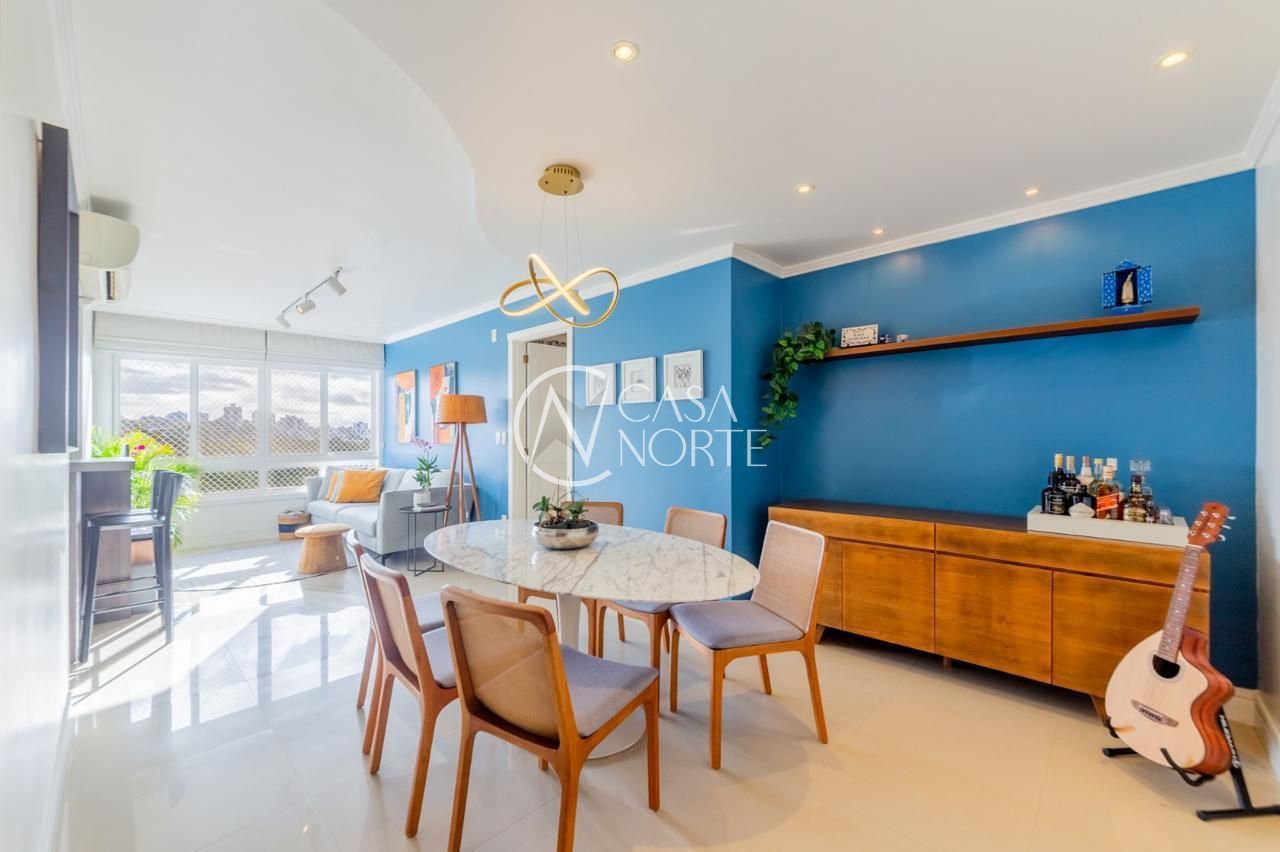 Apartamento à venda com 3 quartos, 87m², 1 suíte, 1 vaga, Rua Professor Freitas Cabral no bairro Jardim Botânico em Porto Alegre