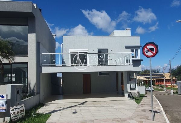 Casa de Condomínio à venda com 3 quartos, 225m², 3 suítes, 3 vagas, Rua Ivo Walter Kern no bairro Hípica em Porto Alegre