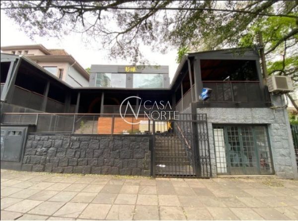 Casa Comercial à venda , 350m², Rua Padre Chagas no bairro Moinhos de Vento em Porto Alegre