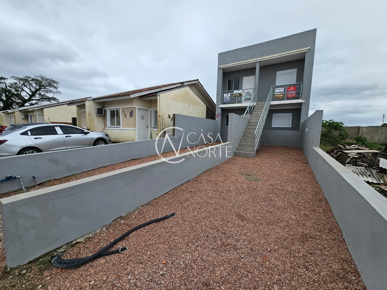 Apartamento à venda com 2 quartos, 55m², 1 vaga, Rua Joel Iuchno no bairro Restinga em Porto Alegre