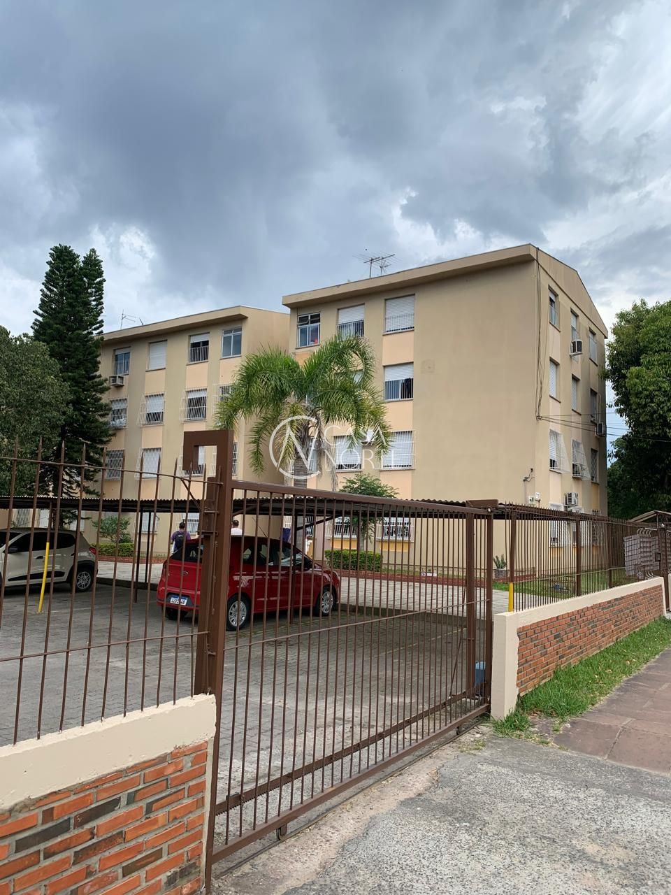 Apartamento à venda com 2 quartos, 49m², 1 vaga, Estrada João Salomoni no bairro Vila Nova em Porto Alegre