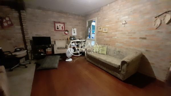 Casa à venda com 1 quarto, 305m², Rua Bazilio Pellin Filho no bairro Vila Conceição em Porto Alegre