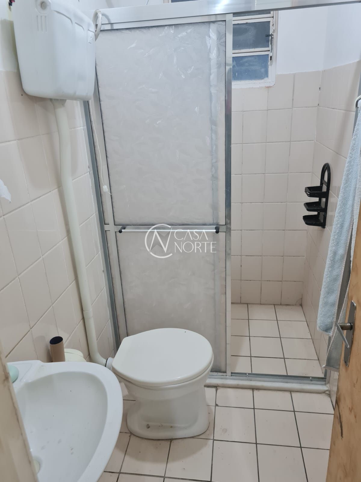 Casa à venda com 2 quartos, 85m², 1 vaga, Rua Alcebíades Ribeiro no bairro Aberta dos Morros em Porto Alegre