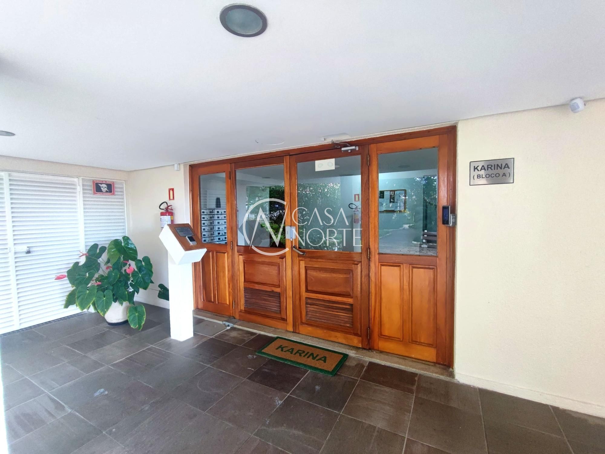 Apartamento à venda com 2 quartos, 69m², 1 vaga, Rua Doutor Barcelos no bairro Tristeza em Porto Alegre
