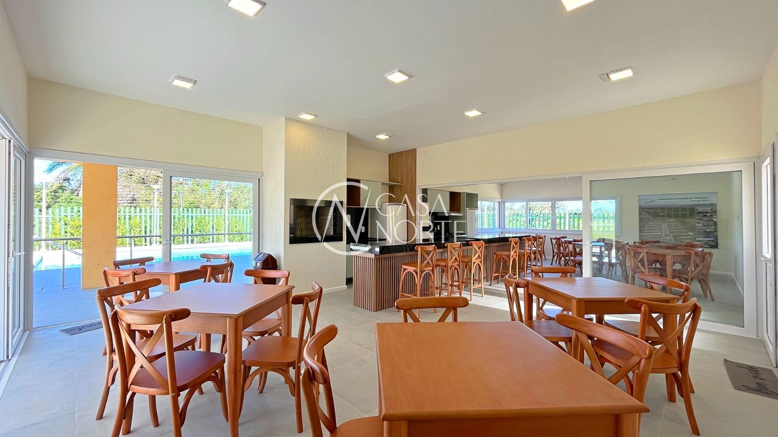 Casa de Condomínio à venda com 3 quartos, 142m², 3 suítes, 2 vagas, Juca Batista no bairro Hípica em Porto Alegre