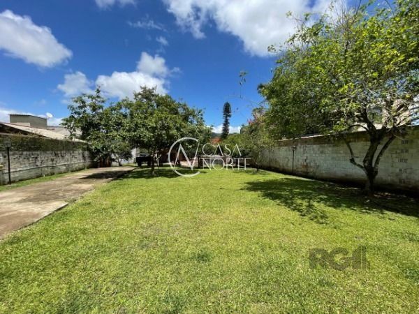 Casa à venda com 2 quartos, 104m², 1 suíte, 6 vagas, Estrada Júlio Antônio Pereira no bairro Hípica em Porto Alegre