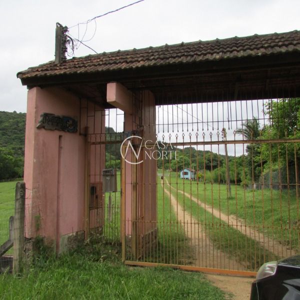 Sítio à venda com 3 quartos, 30000m², 1 suíte, Estrada José Cardoso da Costa no bairro Extrema em Porto Alegre