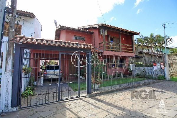Casa à venda com 3 quartos, 365m², 1 suíte, 4 vagas, Rua Adão Pinheiro da Silva no bairro Ipanema em Porto Alegre