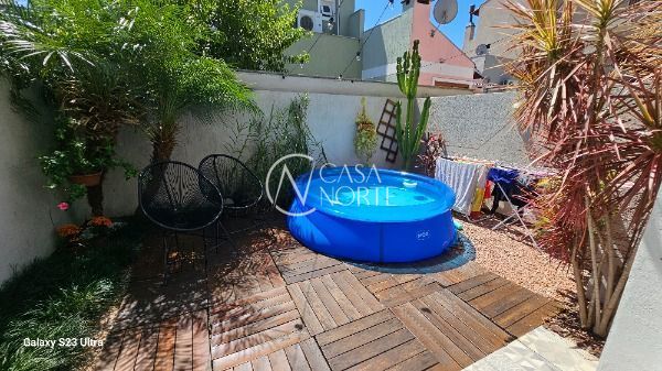 Casa à venda com 3 quartos, 120m², 1 suíte, 2 vagas, Rua Fernando Jorge Schneider no bairro Hípica em Porto Alegre