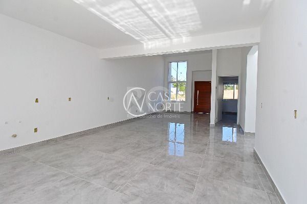 Casa à venda com 3 quartos, 110m², 1 suíte, 2 vagas, Rua Jean Vardaramatos no bairro Hípica em Porto Alegre