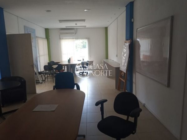 Prédio Comercial à venda  com 700m², Rua Doutor Pereira Neto no bairro Tristeza em Porto Alegre