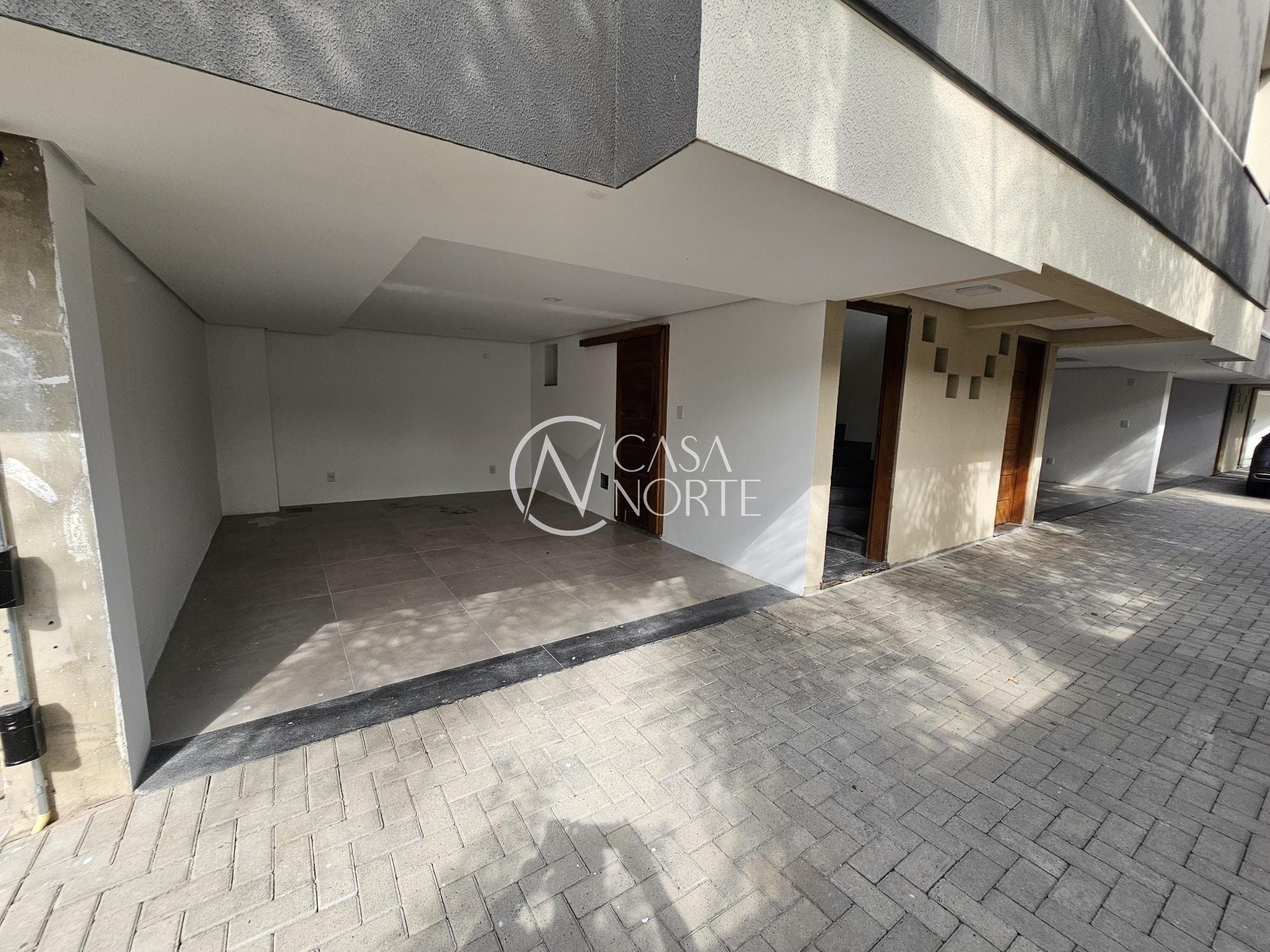 Casa de Condomínio à venda com 3 quartos, 122m², 1 suíte, 1 vaga, Avenida Sergipe no bairro Glória em Porto Alegre