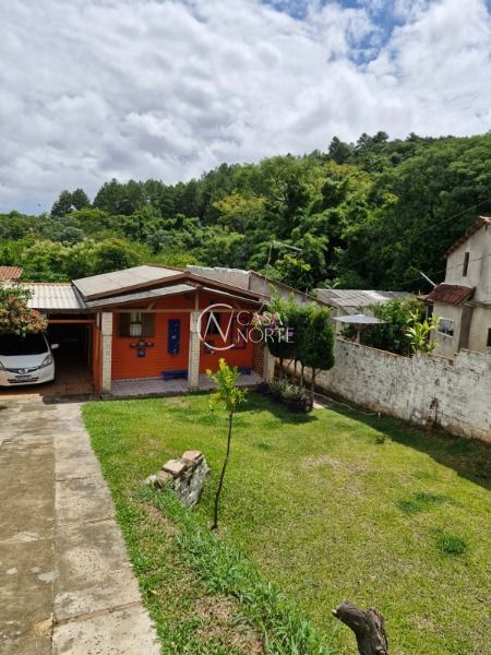 Terreno à venda  com 390m², Rua Monte Claro no bairro Hípica em Porto Alegre