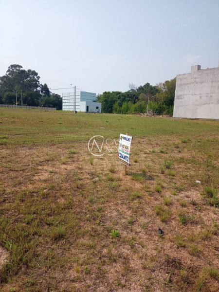 Terreno à venda  com 187m², Rua Jean Vardaramatos no bairro Hípica em Porto Alegre