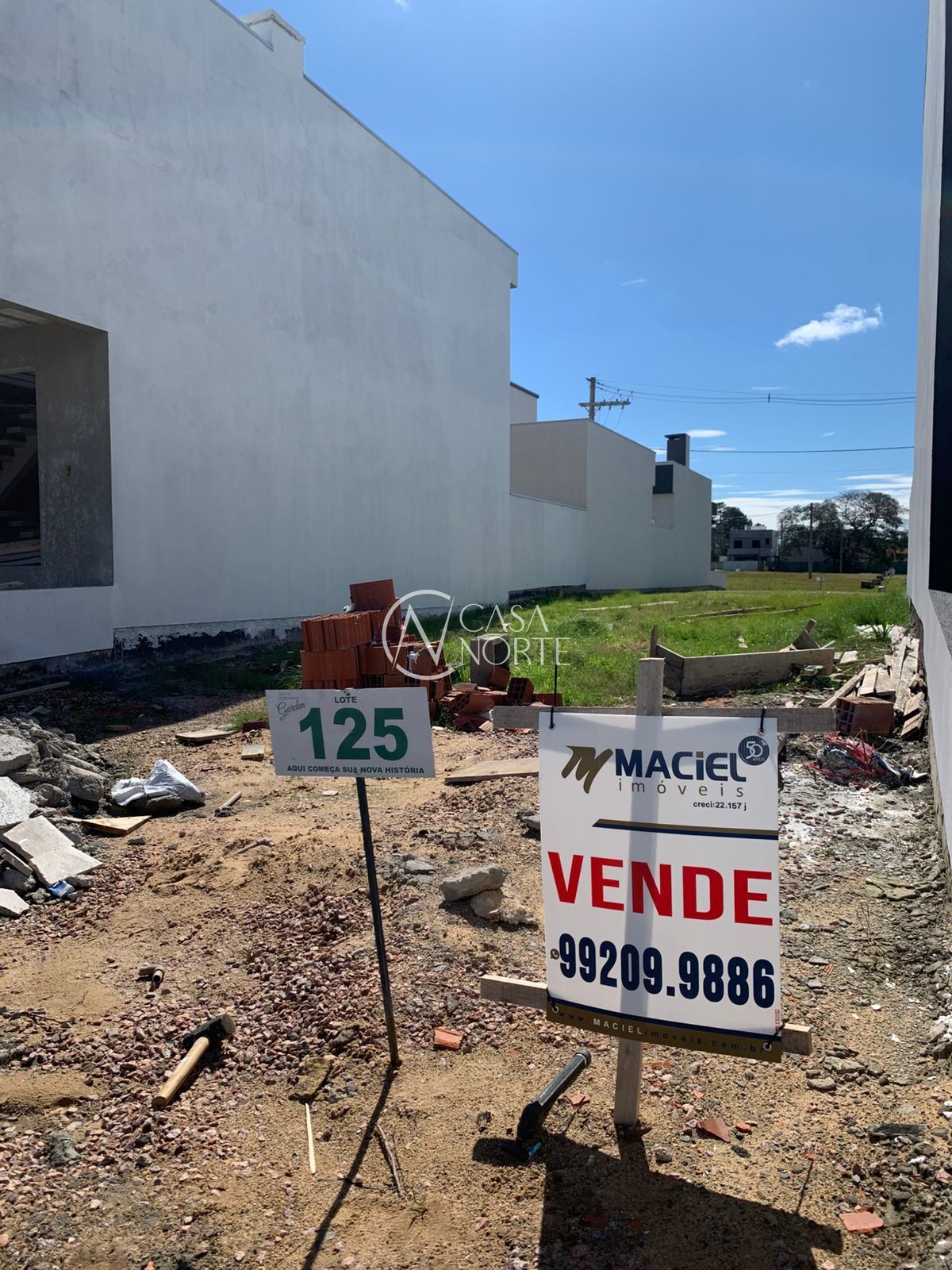 Terreno à venda  com 147m², Juca Batista no bairro Hípica em Porto Alegre