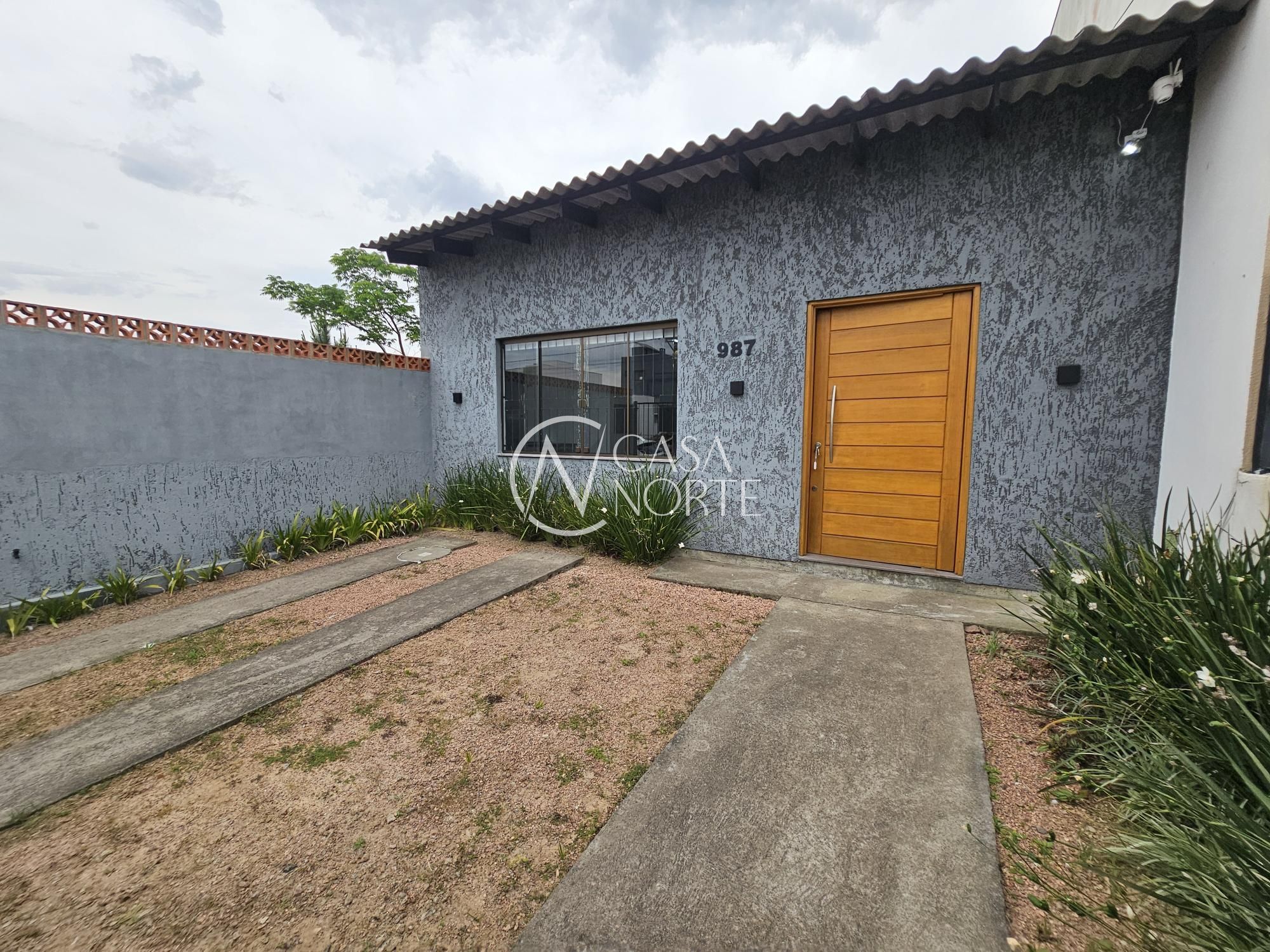 Casa à venda com 2 quartos, 172m², 2 suítes, 2 vagas, Rua Jorge Babot Miranda no bairro Aberta dos Morros em Porto Alegre