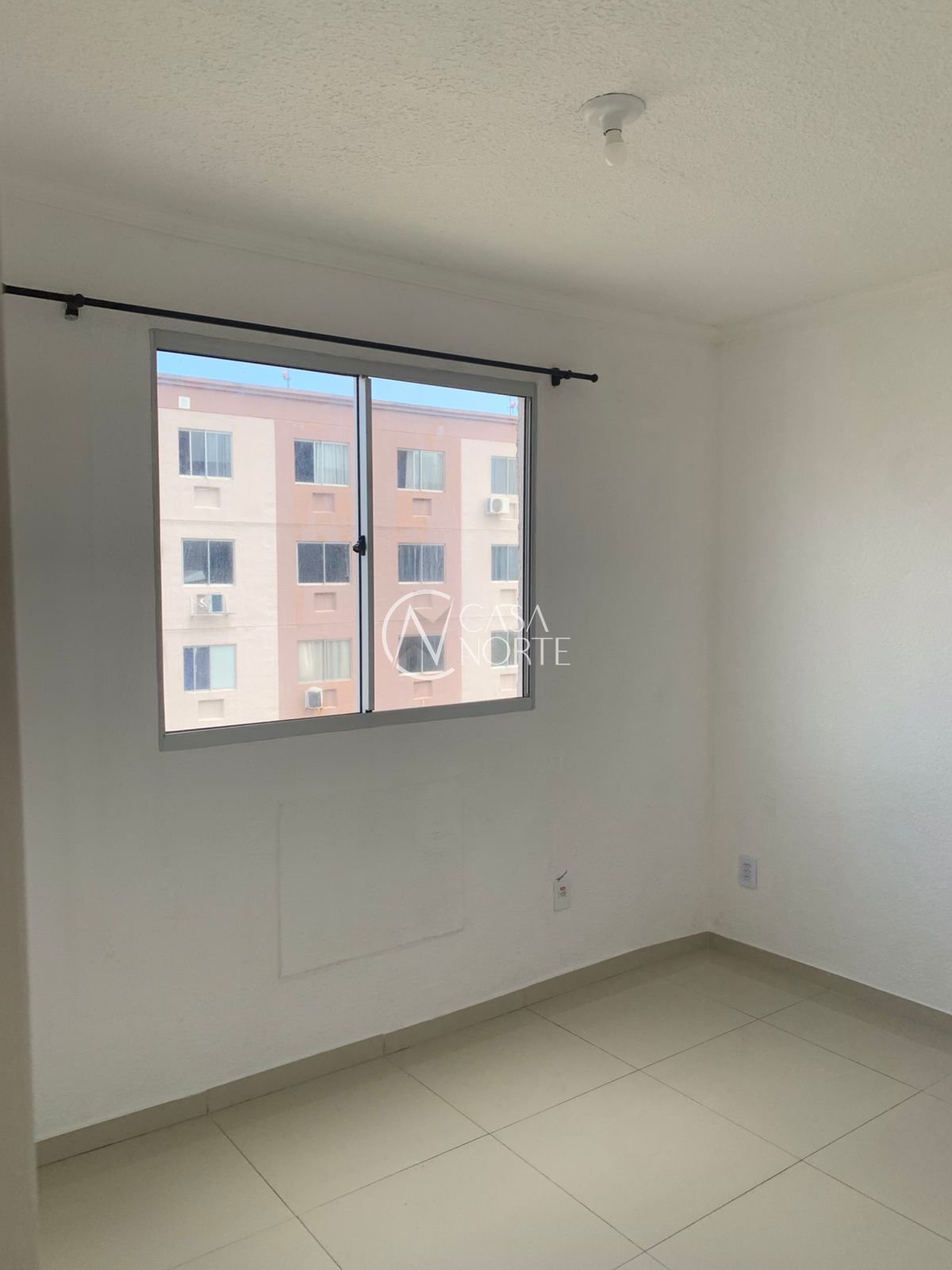 Apartamento à venda com 2 quartos, 40m², 1 vaga, Rua José Iuchno no bairro Hípica em Porto Alegre