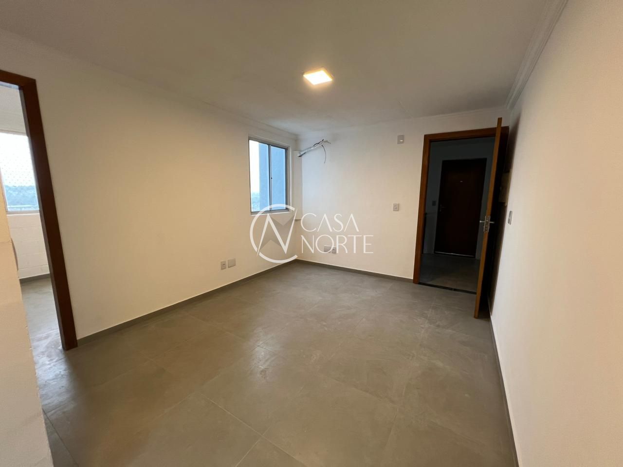 Apartamento à venda com 2 quartos, 40m², Estrada Cristiano Kraemer no bairro Vila Nova em Porto Alegre