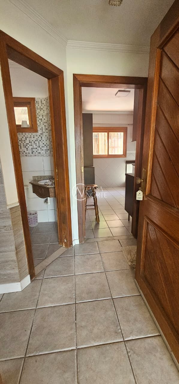 Casa de Condomínio à venda com 3 quartos, 110m², 1 suíte, 3 vagas, Avenida da Serraria no bairro Espírito Santo em Porto Alegre