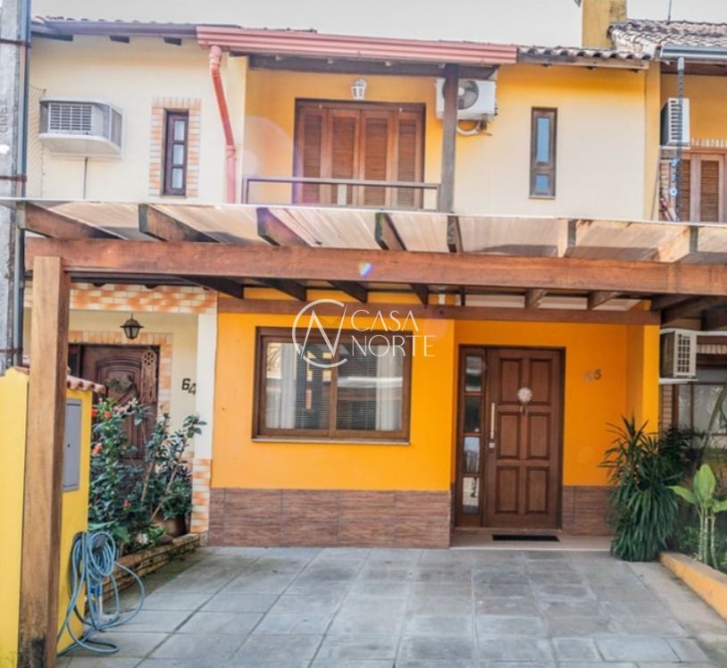 Casa de Condomínio à venda com 3 quartos, 66m², 1 suíte, 2 vagas, Avenida Edgar Pires de Castro no bairro Hípica em Porto Alegre