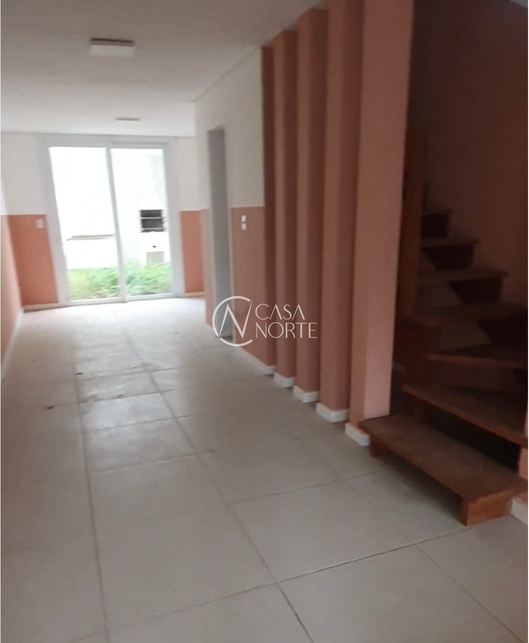 Casa à venda com 2 quartos, 77m², 2 suítes, 2 vagas, Rua Álamo no bairro Hípica em Porto Alegre