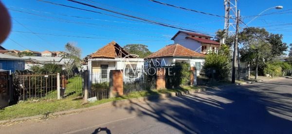 Terreno à venda  com 715m², Rua Porto Calvo no bairro Ipanema em Porto Alegre