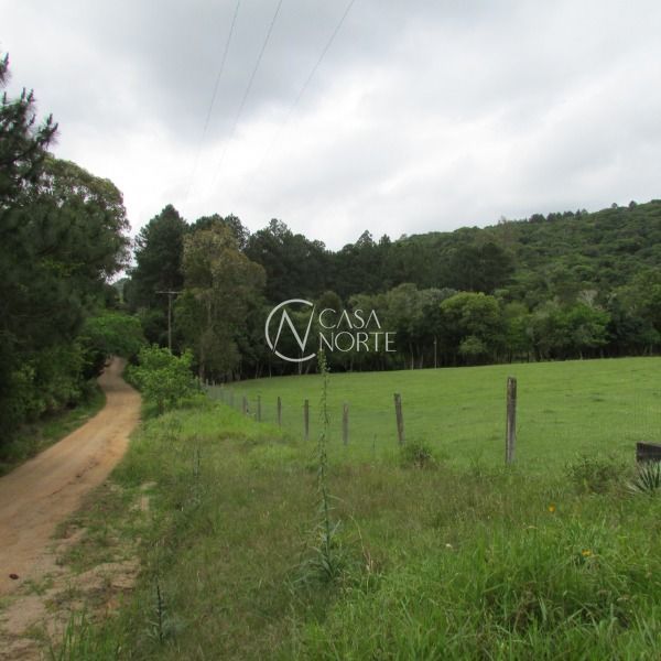 Sítio à venda com 3 quartos, 30000m², 1 suíte, Estrada José Cardoso da Costa no bairro Extrema em Porto Alegre