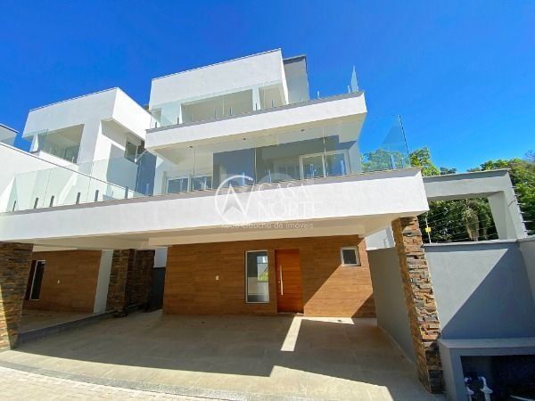 Casa de Condomínio à venda com 3 quartos, 364m², 3 suítes, 2 vagas, Avenida Coronel Marcos no bairro Pedra Redonda em Porto Alegre