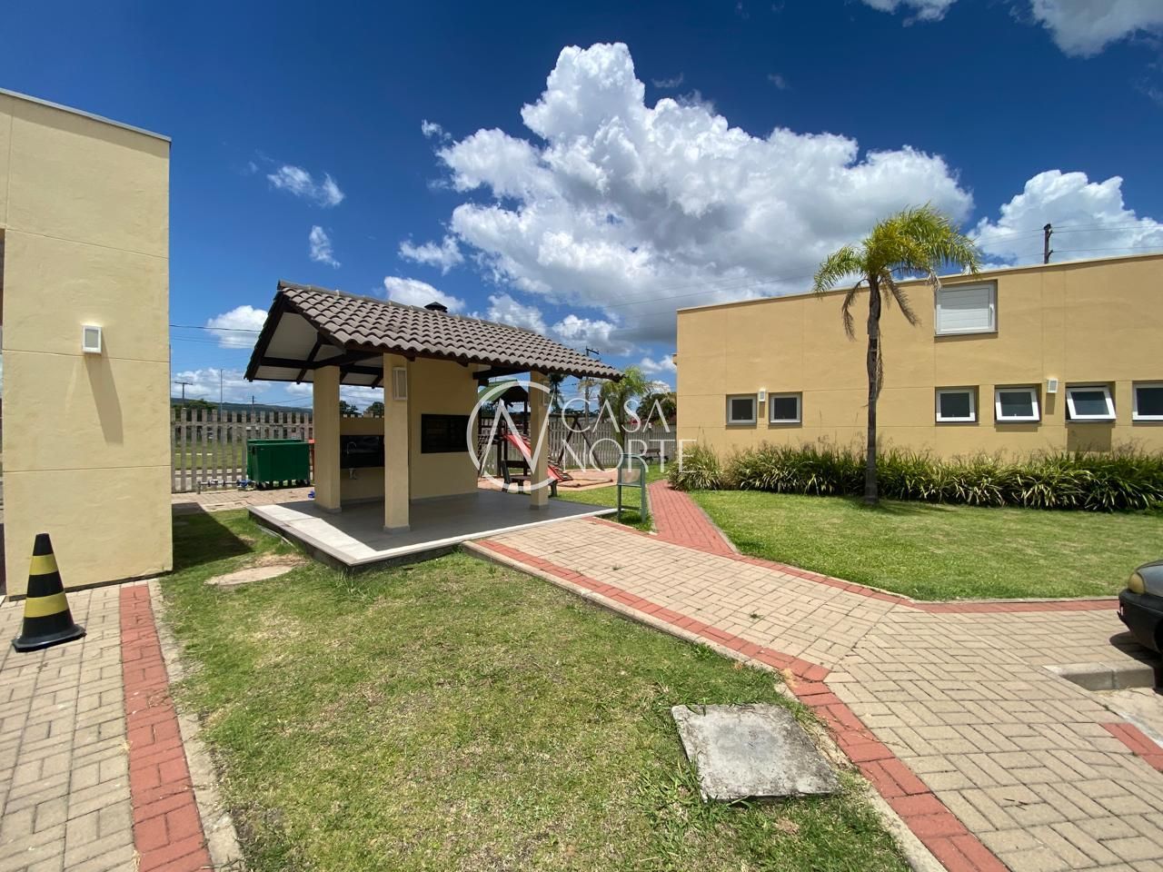 Terreno à venda  com 132m², Rua Lucindo Antônio Bottin no bairro Hípica em Porto Alegre