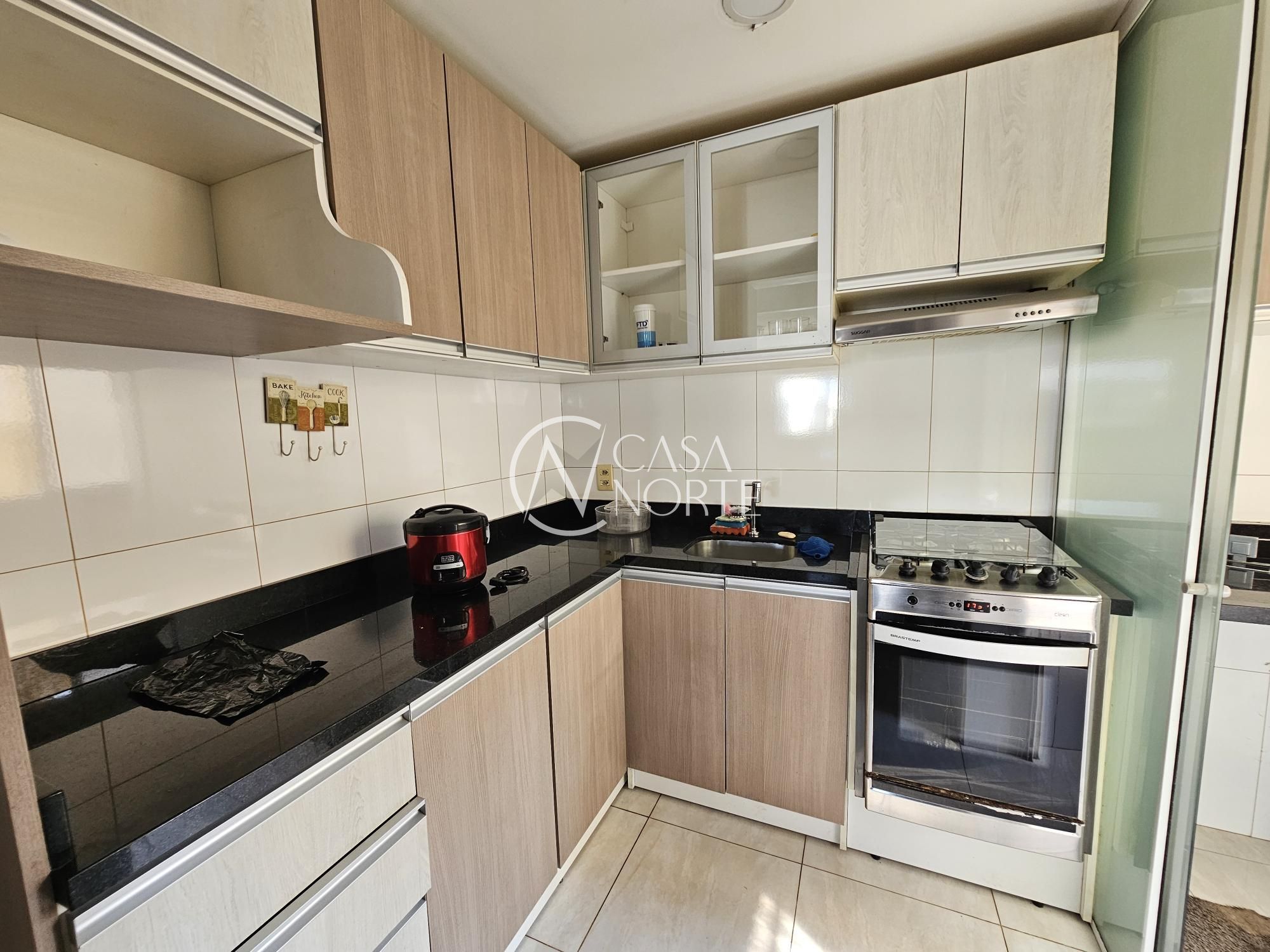 Apartamento à venda com 3 quartos, 65m², 1 suíte, 1 vaga, Bento Gonçalves no bairro Partenon em Porto Alegre