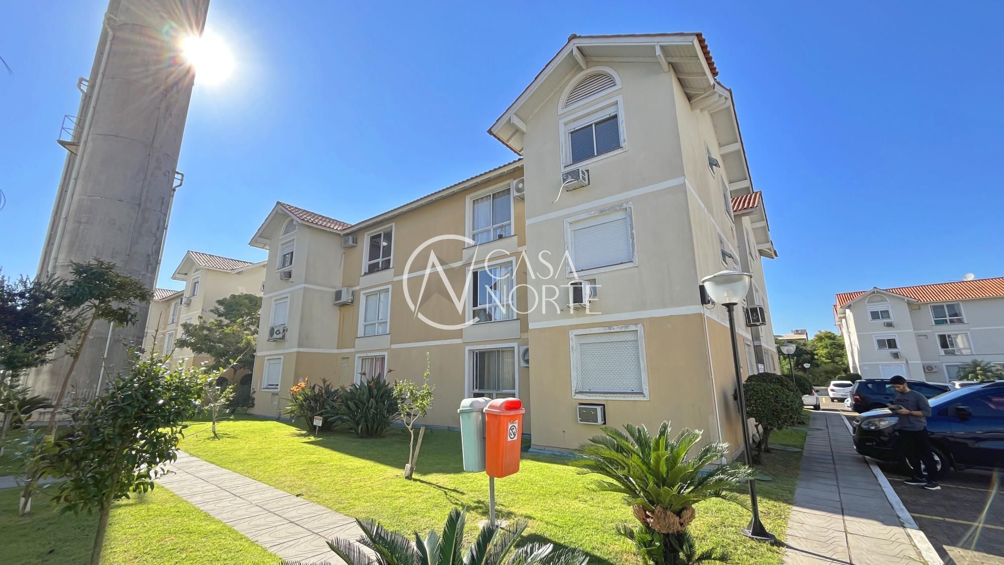 Apartamento à venda com 3 quartos, 56m², 1 vaga, Avenida Juca Batista no bairro Hípica em Porto Alegre