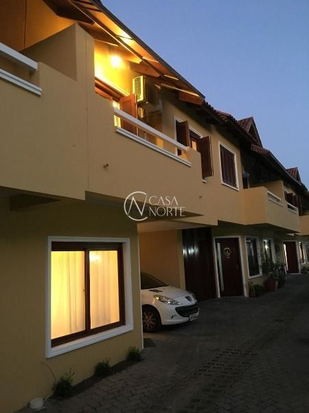 Casa de Condomínio à venda com 3 quartos, 83m², 1 suíte, 1 vaga, Rua Francisco Bortoluzzi no bairro Ipanema em Porto Alegre