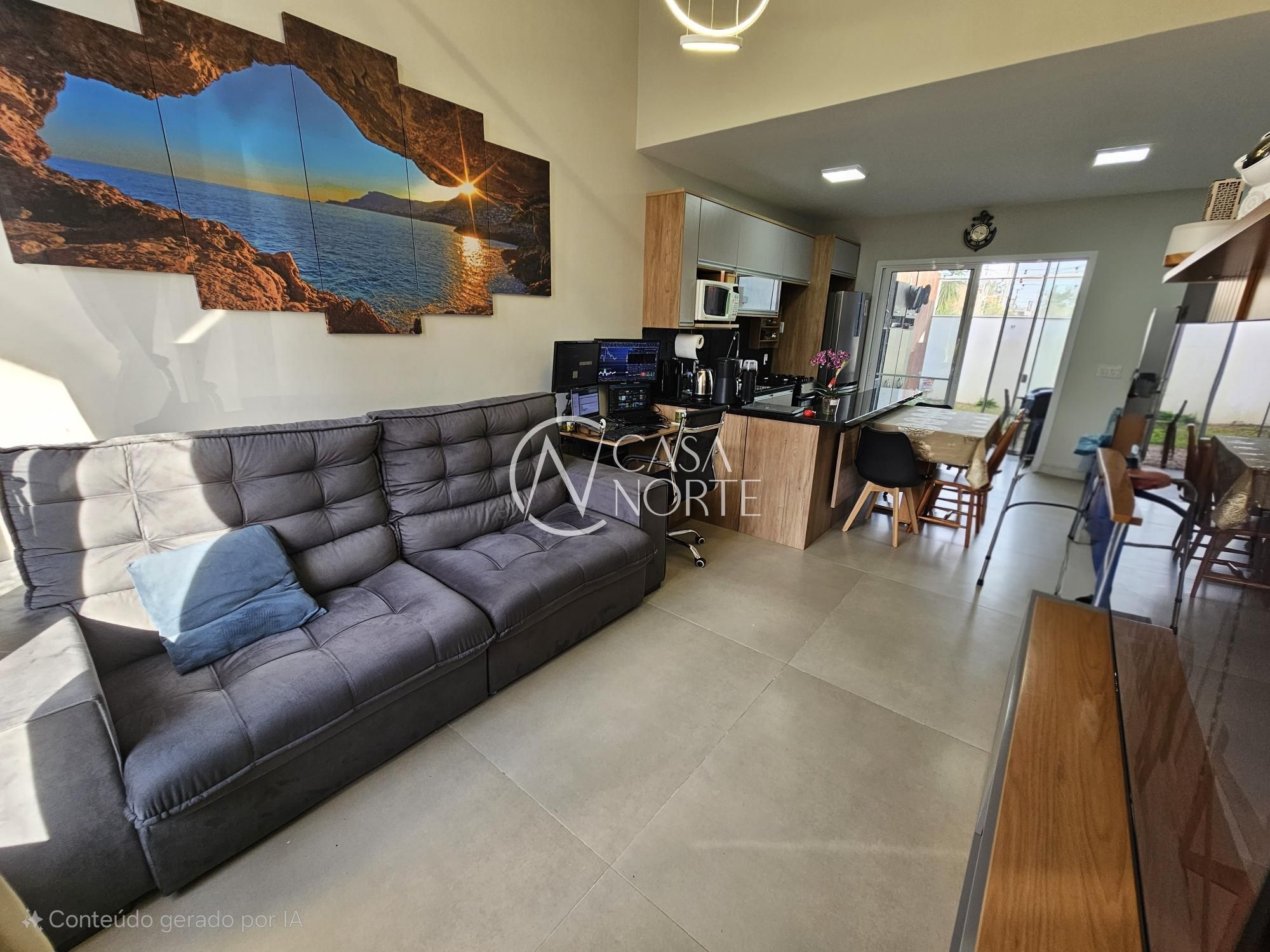 Casa à venda com 3 quartos, 80m², 1 suíte, 2 vagas, Rua Lelis Leo Garcia Espartel no bairro Hípica em Porto Alegre