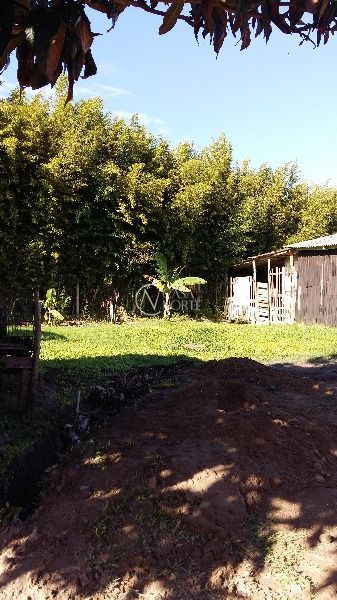 Terreno à venda  com 2178m², Estrada Chácara do Banco no bairro Restinga em Porto Alegre