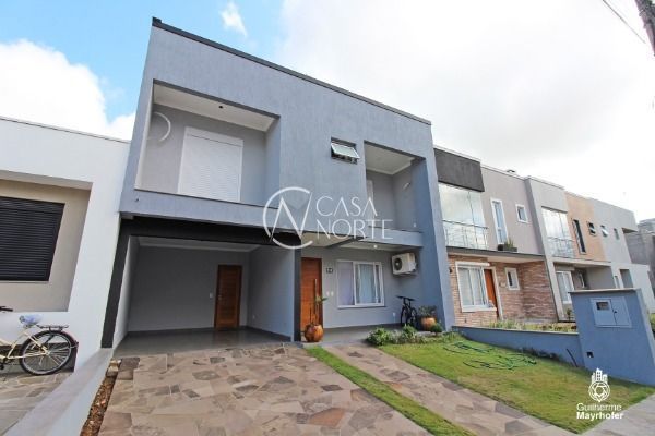 Casa de Condomínio à venda com 4 quartos, 206m², 3 suítes, 3 vagas, Rua Eroni Soares Machado no bairro Hípica em Porto Alegre