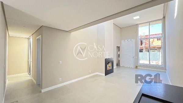 Casa de Condomínio à venda com 3 quartos, 97m², 1 suíte, 3 vagas, Juca Batista no bairro Hípica em Porto Alegre