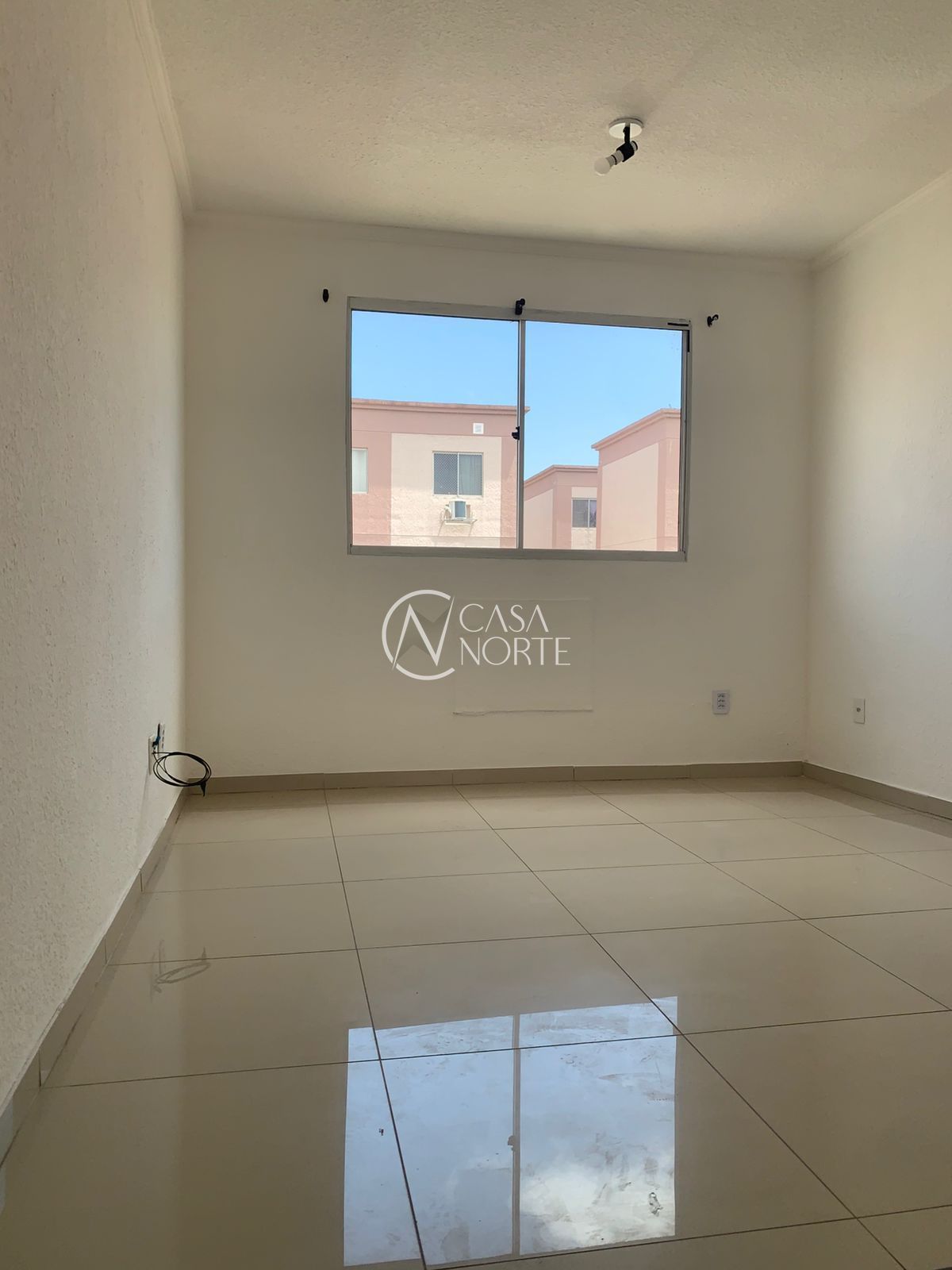Apartamento à venda com 2 quartos, 40m², 1 vaga, Rua José Iuchno no bairro Hípica em Porto Alegre