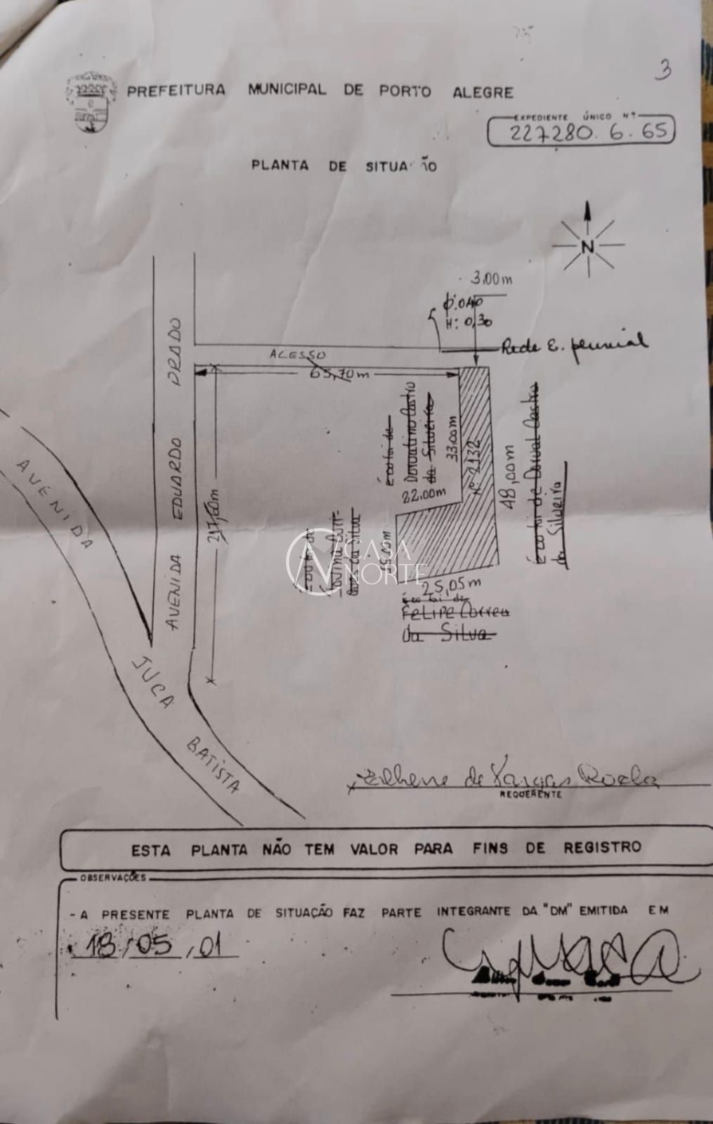 Terreno à venda  com 4m², Avenida Eduardo Prado no bairro Cavalhada em Porto Alegre