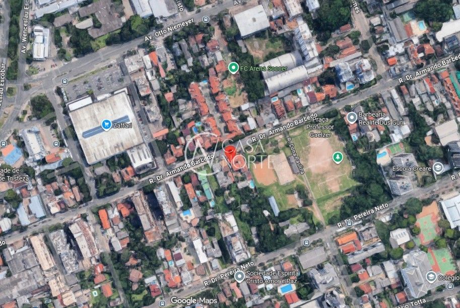 Casa à venda com 3 quartos, 265m², 2 vagas, Rua Doutor Armando Barbedo no bairro Tristeza em Porto Alegre